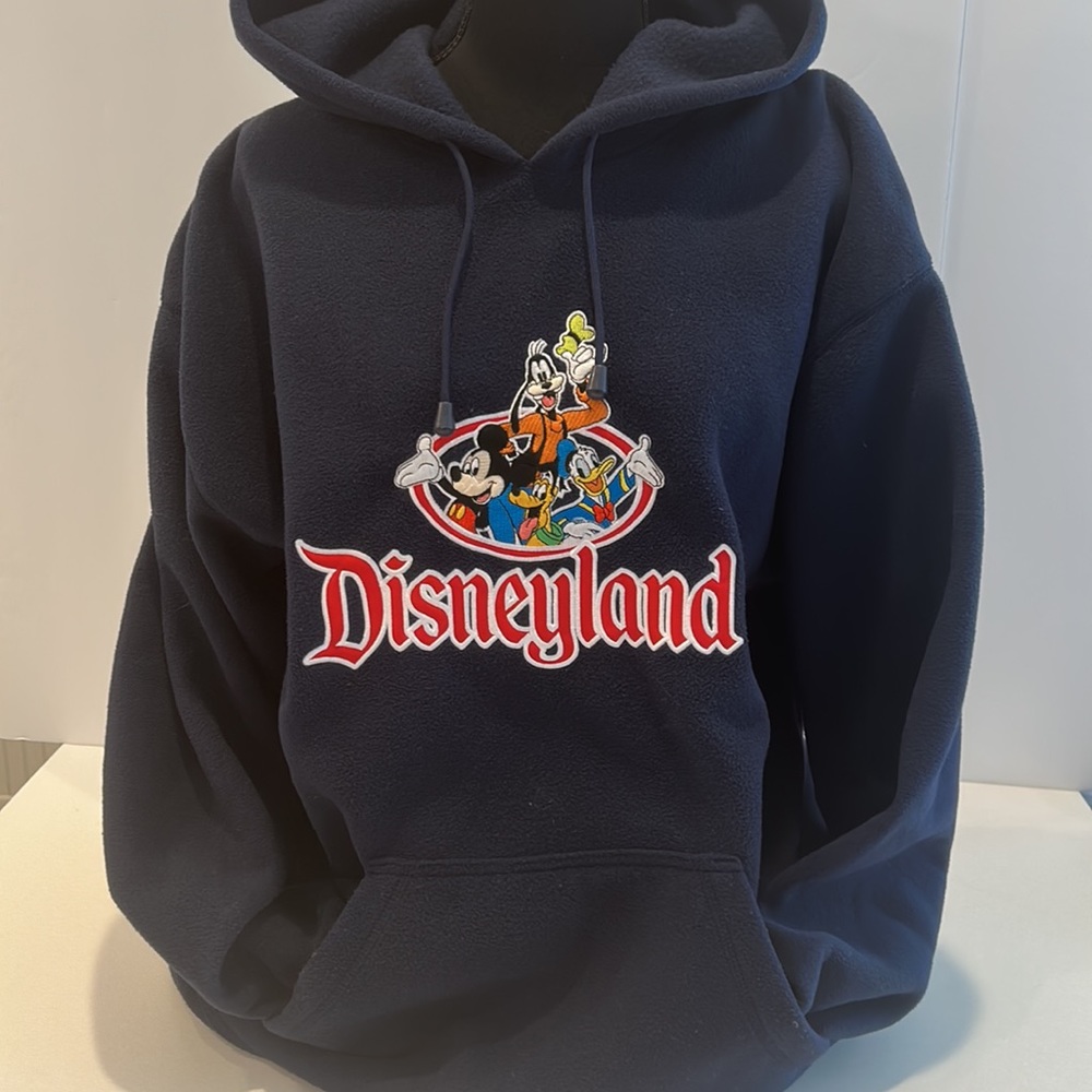 Disneyland pull over fleece hoodie with logo Mickey, Goofy, Donald and Pluto